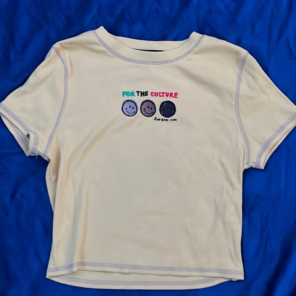 FOREVER21 Yellow Ron Bass tee